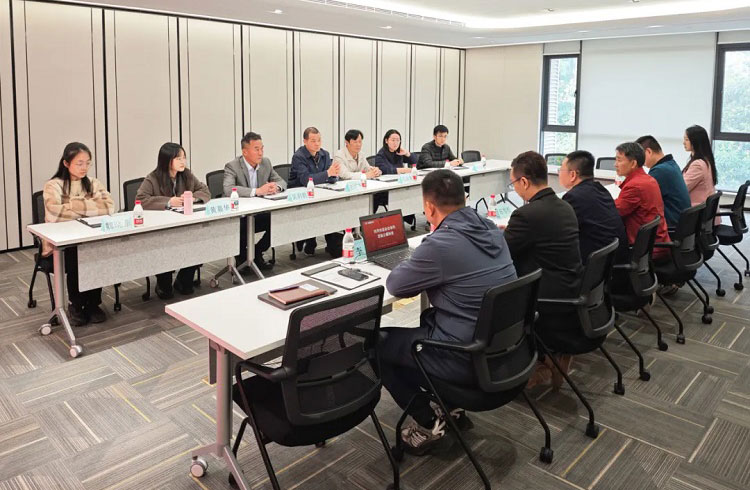 华附大学城小学校领导到访云蝶科技参观交流